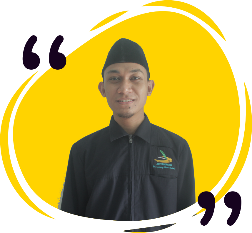 Ahmad Fauzi, S.M